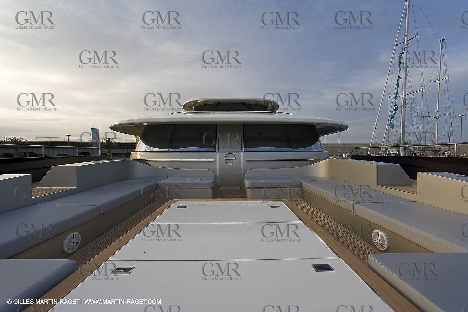 11 06 2007 - Valencia (Spain) - Super Yacht Catamaran Bradley, Gilles Vaton design built by H2X in la Ciotat (France)