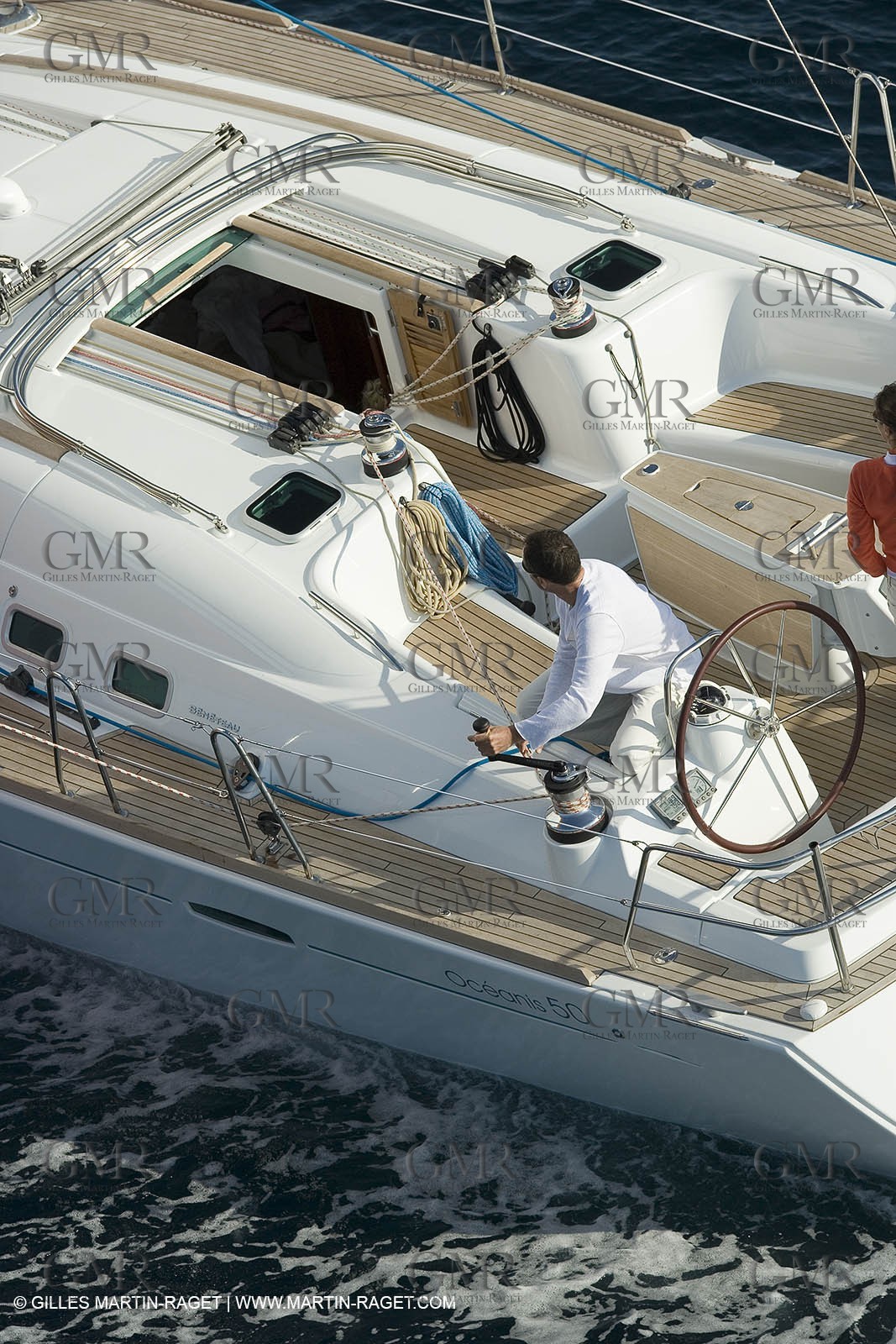 Crusing monohull sailing