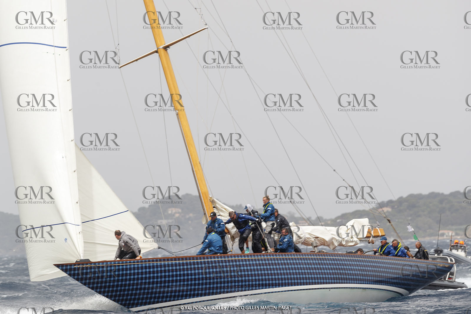 19 06 2024, Porquerolles Island (FRA), Championnat du monde des 12 m JI 2024, Race Day 1