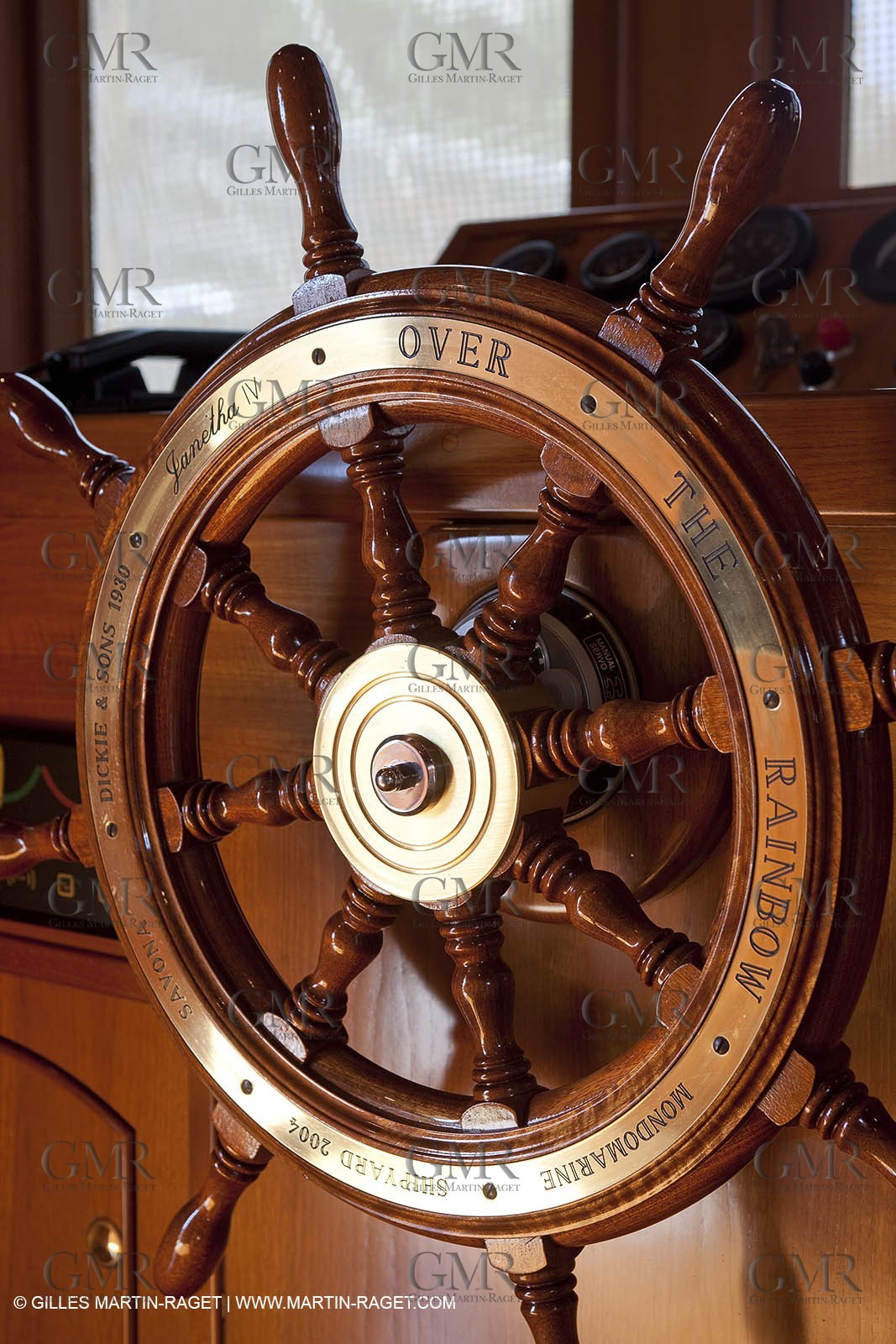 17-19 09 2009 - Monaco (MC) - Centenaire Tuiga, Over the Rainbow