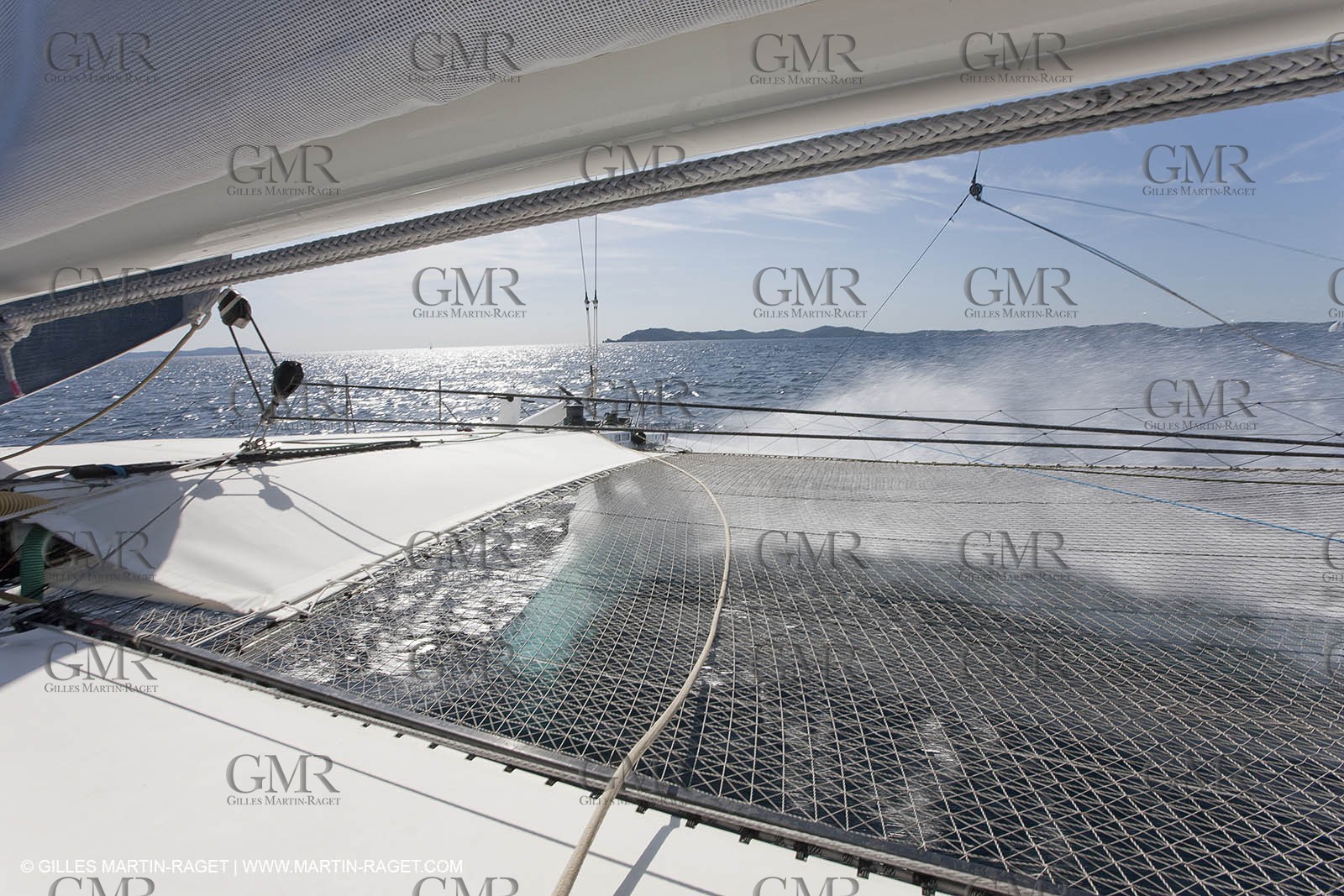 05 09 2009 - Hyères (FRA, 83) Hydroptère beat the overal sailing speed record with a run at 51,36 knts ( subjet to ratification by WSSRC)