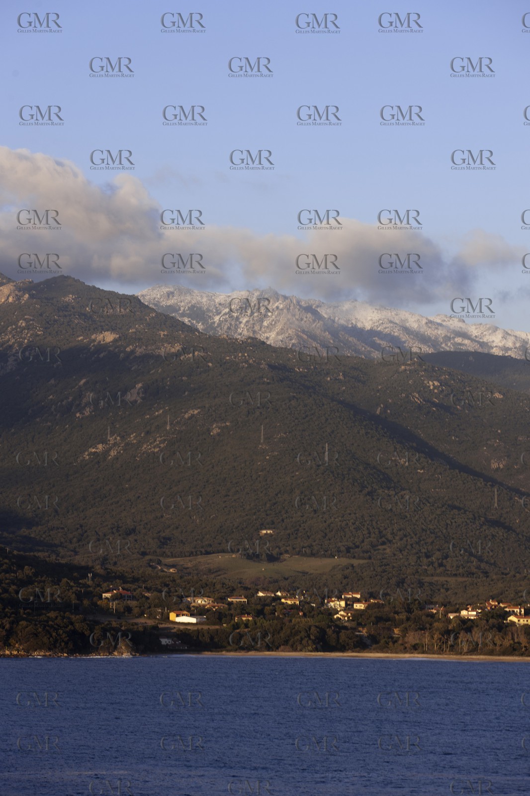 16 02 2012 - Propriano (FRA, Corse) - Compagnie la Méridionale - Le Piana en escale à Propriano