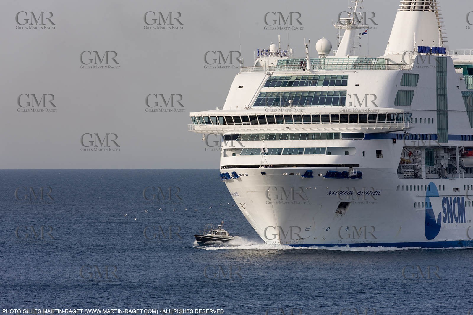 20 06 2008 - Marseille (FRA, 13) - Cruising among the local islands and creeks