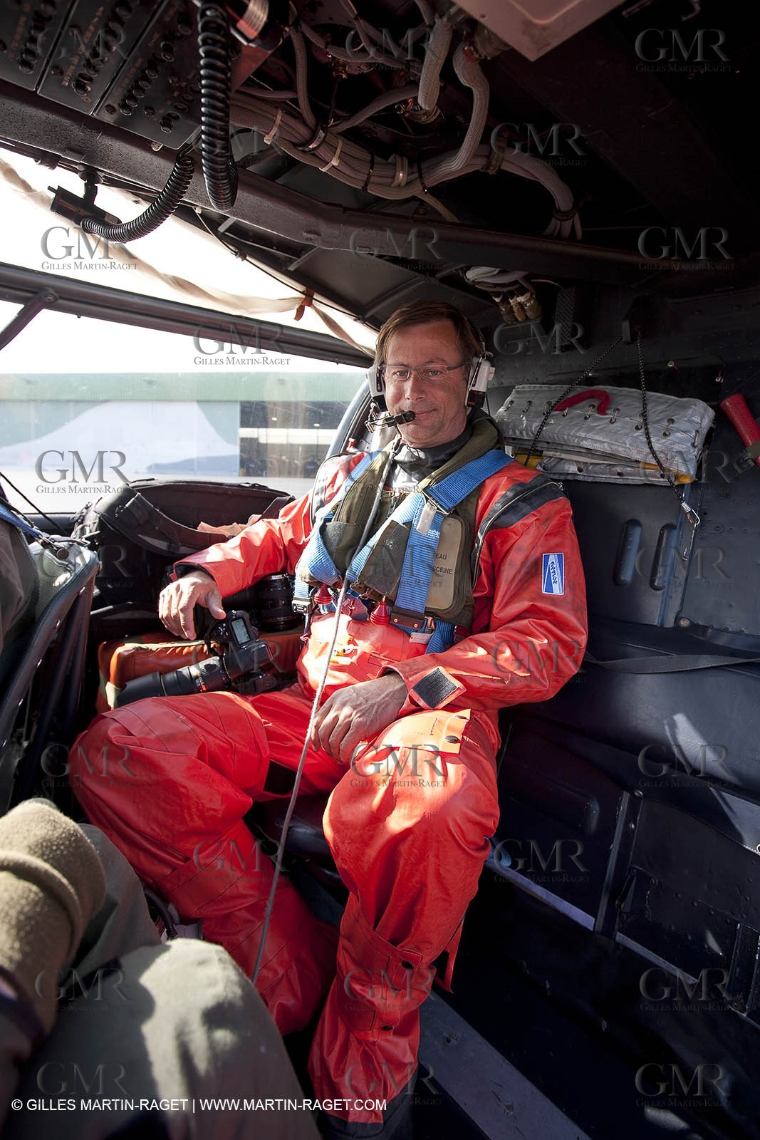 20 04 2010 - Lanveoc Poulmic - French Naxy Grand Prix - Heli rescue demo