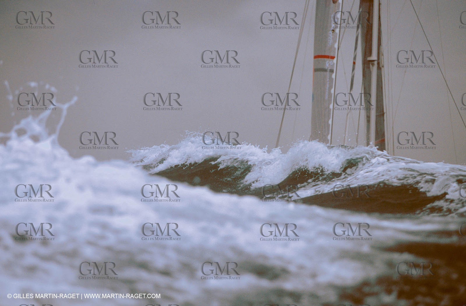 The Race - Playstation