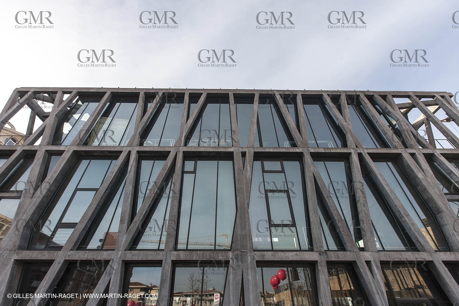 12 01 2013 - Aix en Provence (FRA,13) - Marseille Provence 2013, Capitale Européenne de la Culture, L'Art à l'endroit