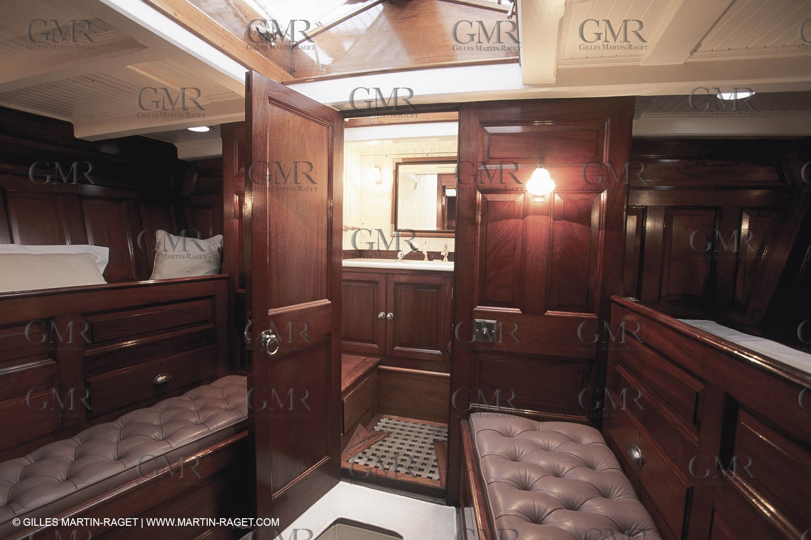 Classic Yachts, Kentra