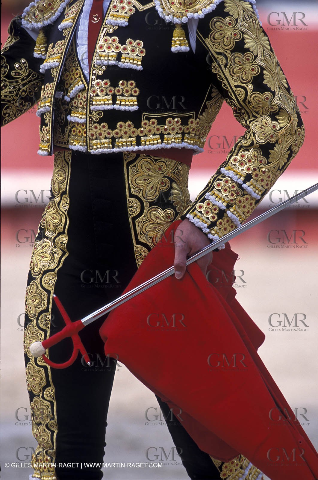 Traje de Luces (costume of light)