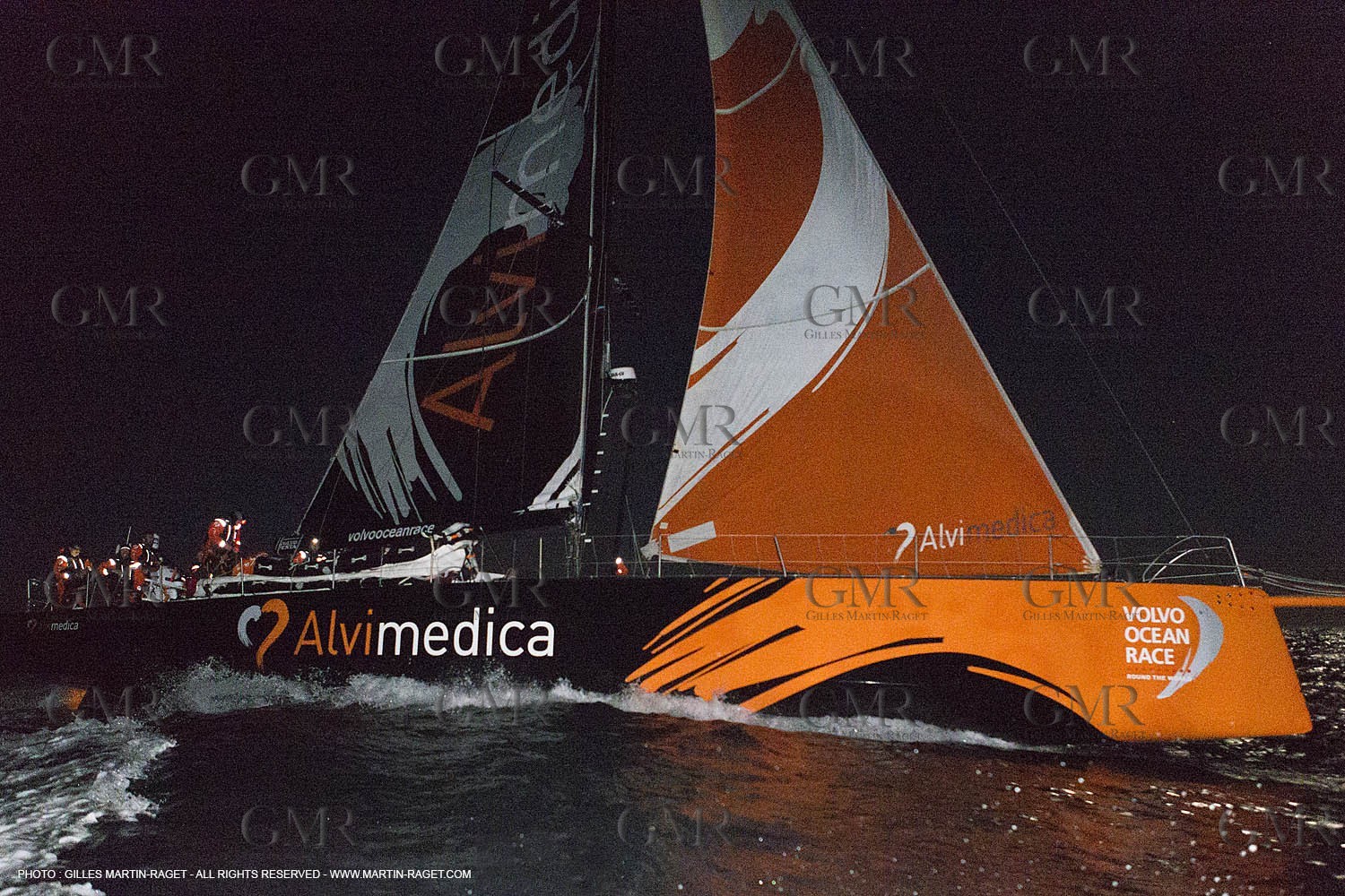 07 11 2014, Capetown (ZAF), Volvo Ocean Race 2014-15, Team Alvimedica finish and arrival in Cape Town