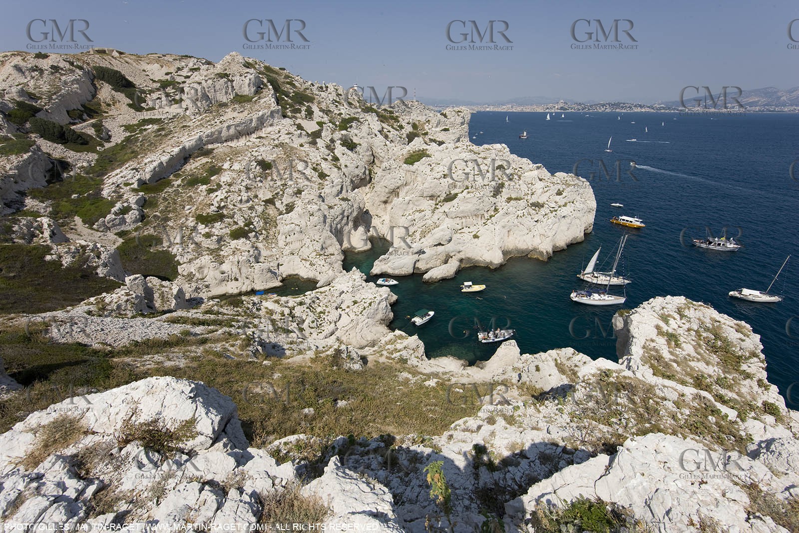 20 06 2008 - Marseille (FRA, 13) - Cruising among the local islands and creeks - Frioul Islands