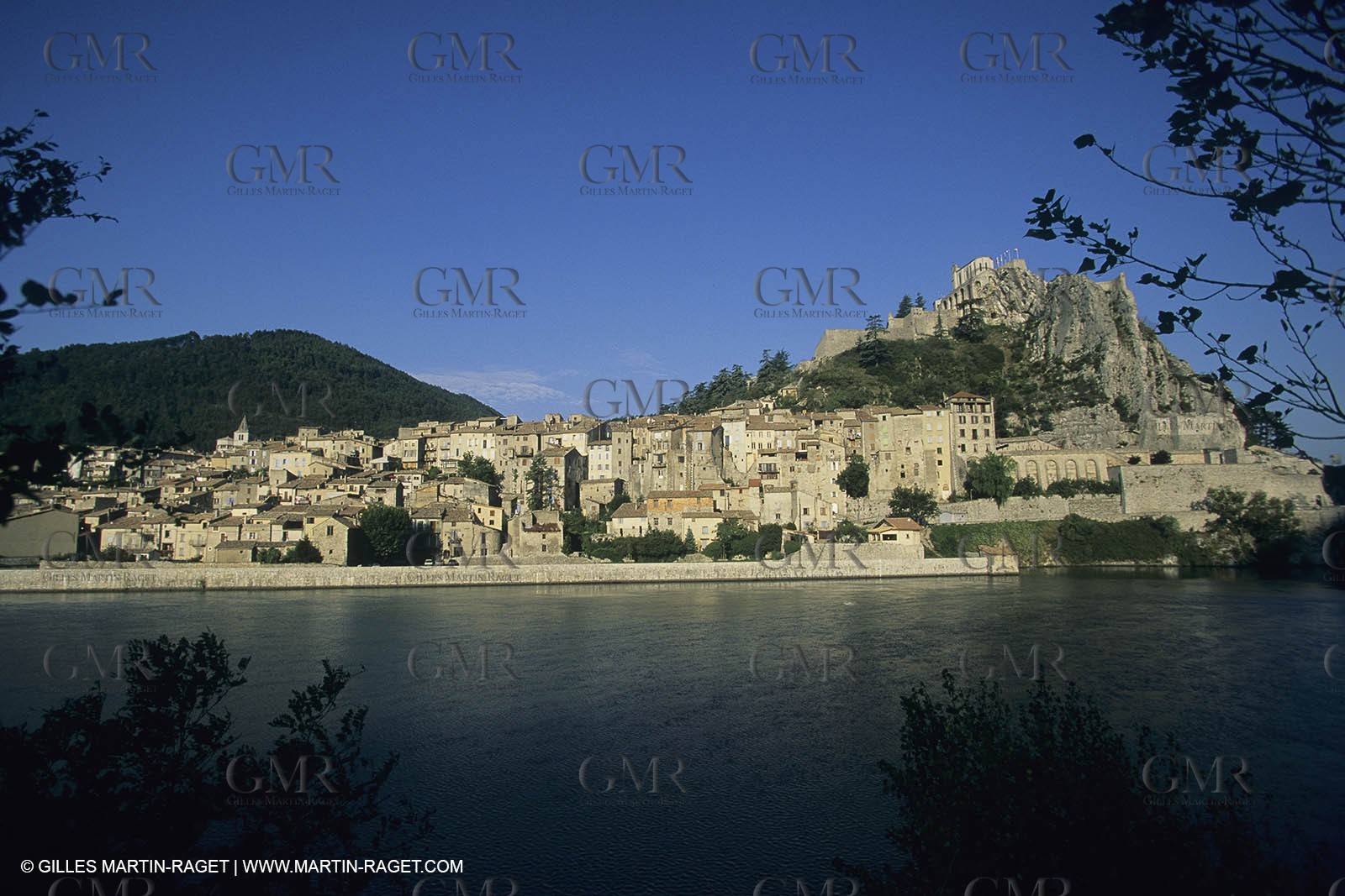 France, Provence, Haute Provence, Val de Durance, Durance river valley, Sisteron