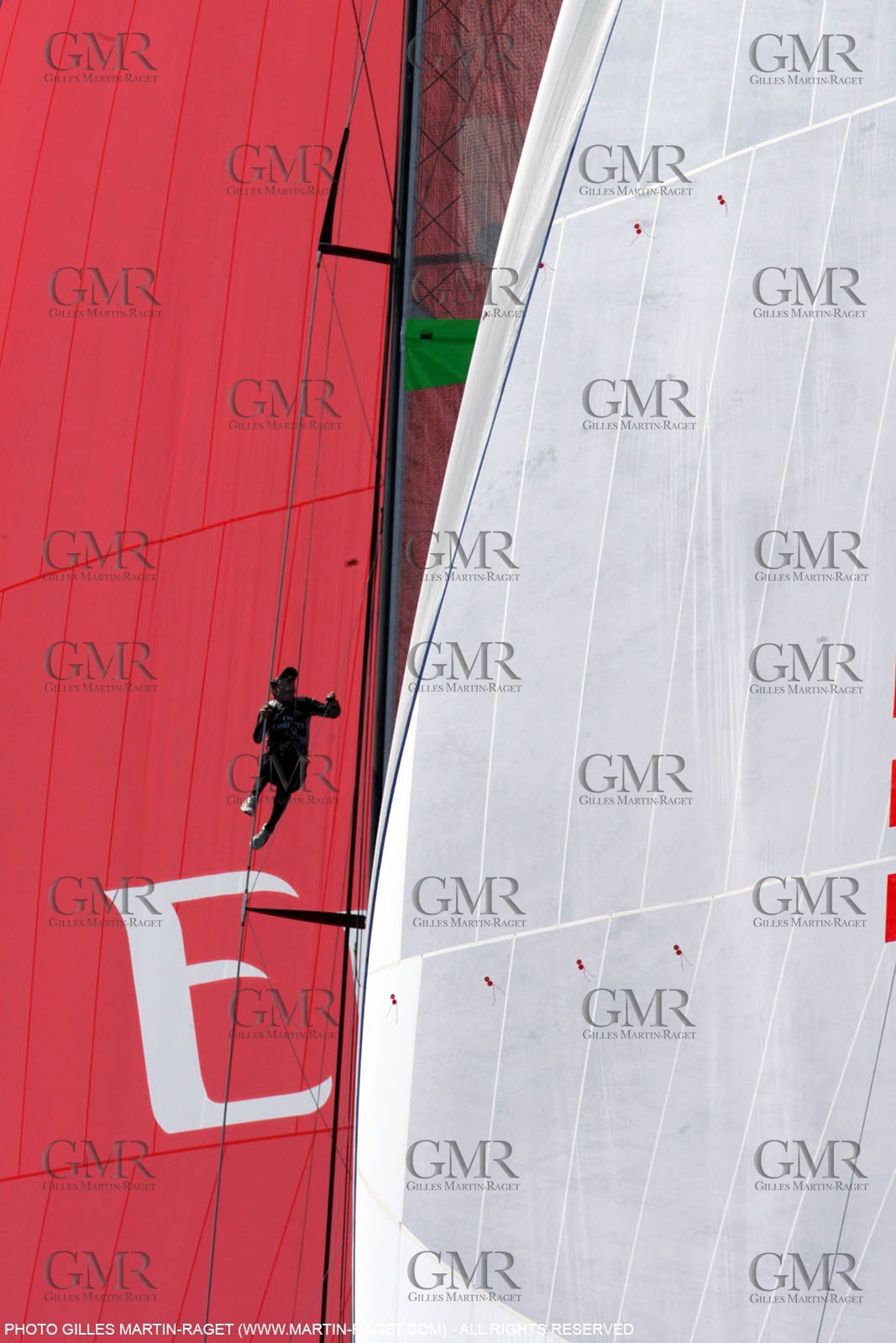 01 06 2007-Valencia (Spain)- 32nd America's Cup - Louis Vuitton Cup Final - Day 1