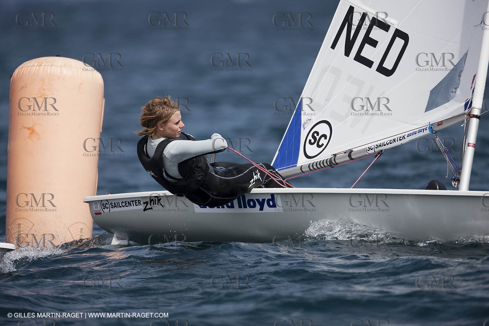 20 04 2010 - Hyères (FRA,83) - SOF 2010 - ZHIK Team - Laser femmes - Marit Bouwmeester