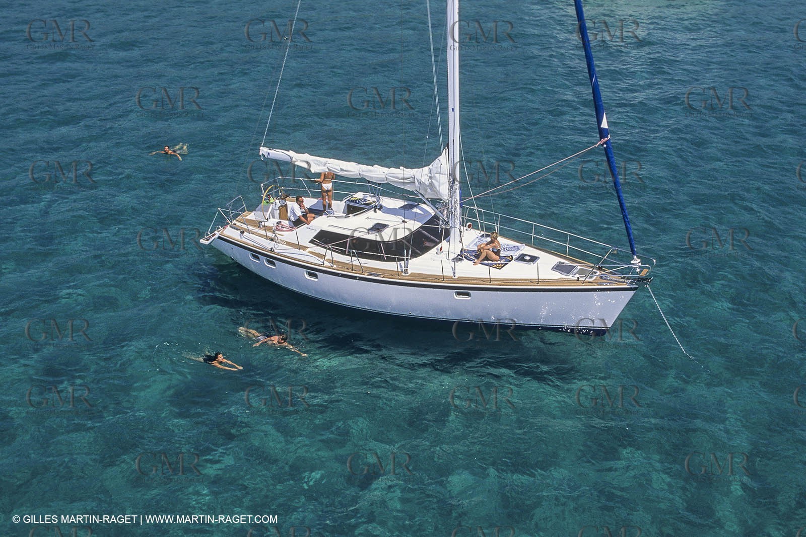 sailing, cruising, monohull at the mooring