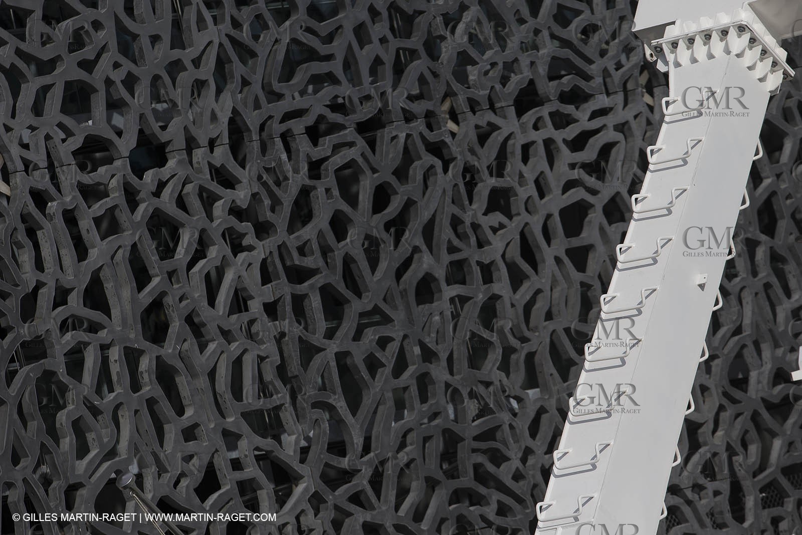 Al Azizi oficial launchat the Mucem museum - H2X boatyard - Oceanographic research ship - Marseille (FRA,13) - 27 05 2014