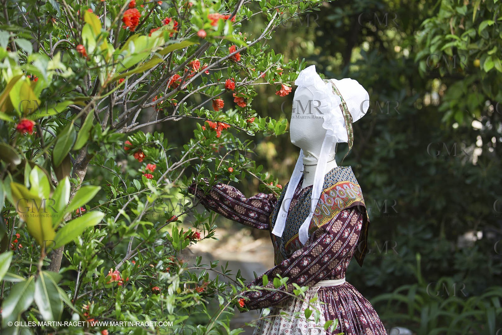 06 07 2012, Toulon (FRA,83), Villa Rozemaine, exhibition 'Fashion Dresses