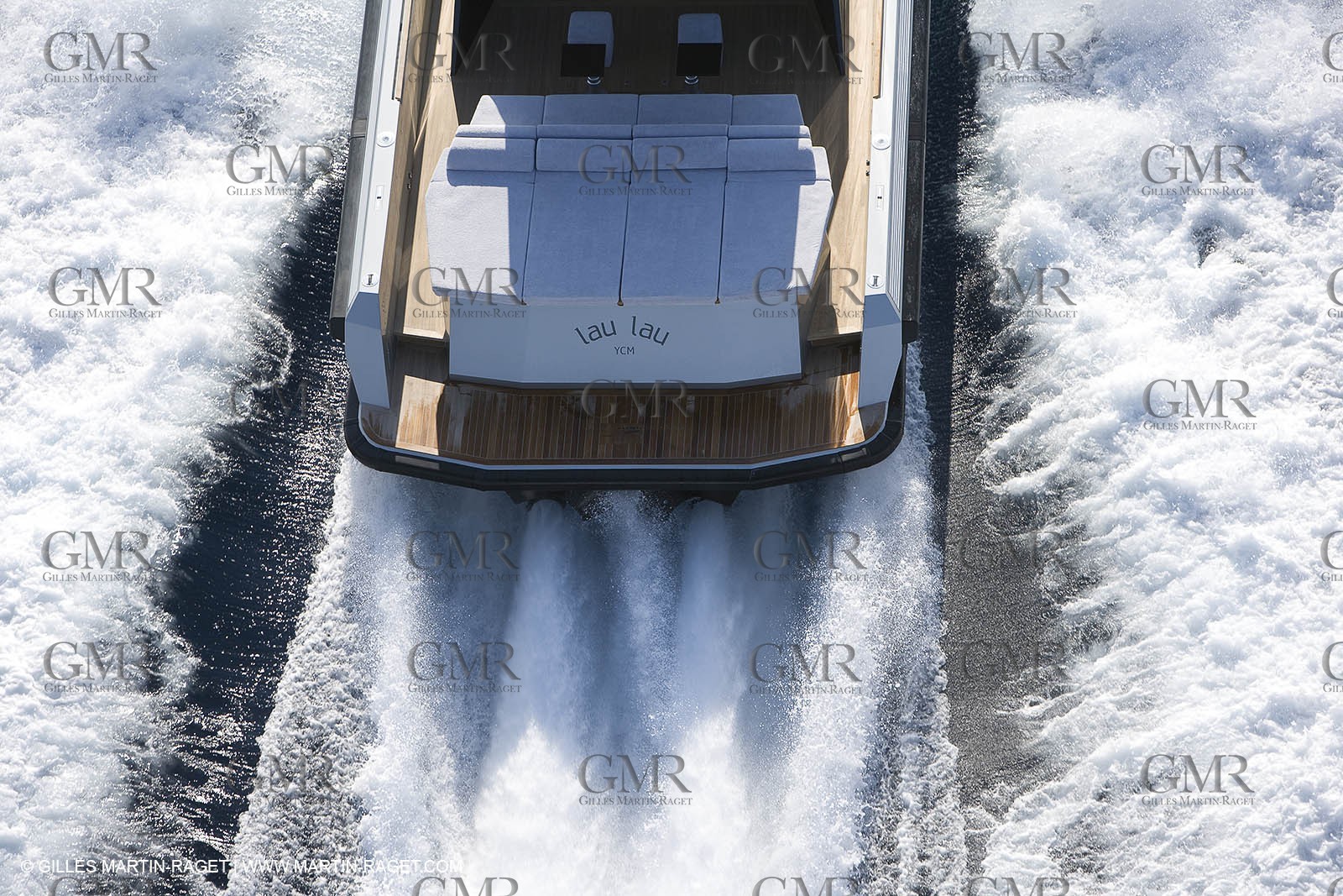 29 09 2007 - St Jean Cap Ferrat - Wally Yachts - Wally Power 70 - Lau Lau