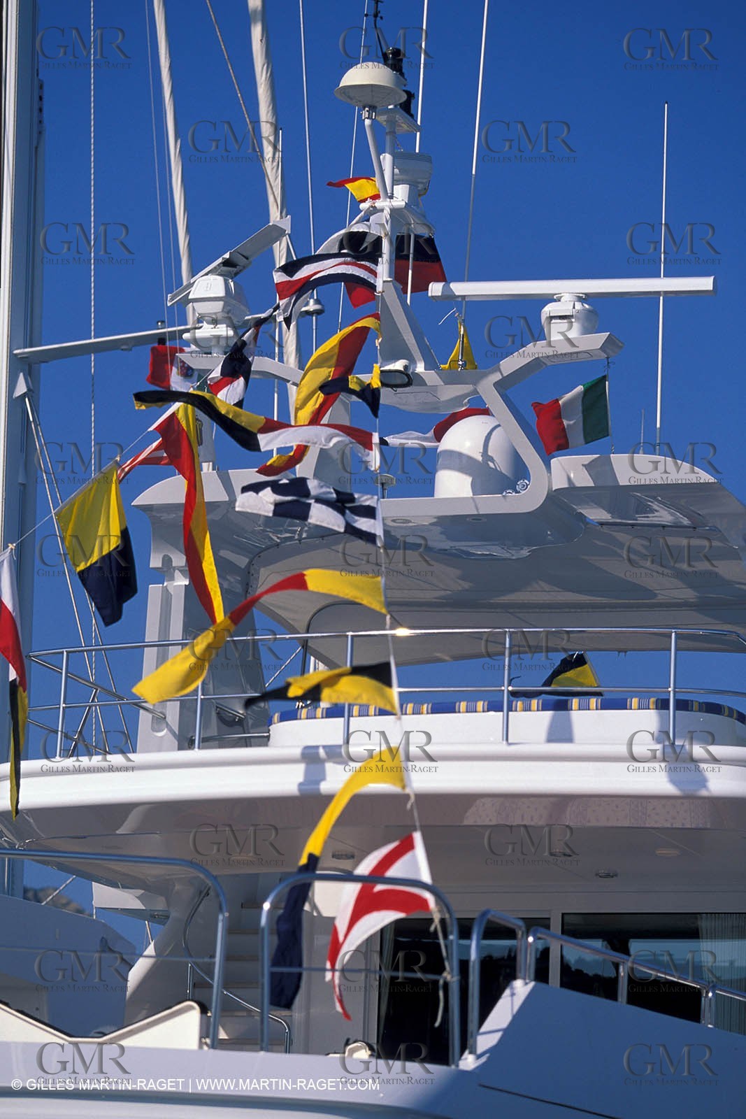 Motoryachts - SUPER YACHTS