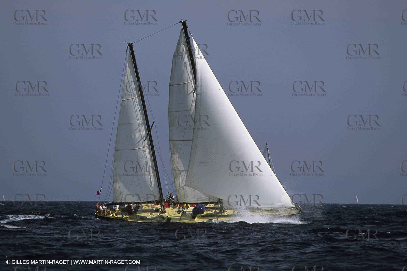 Pen Duick III - Classic Yachts