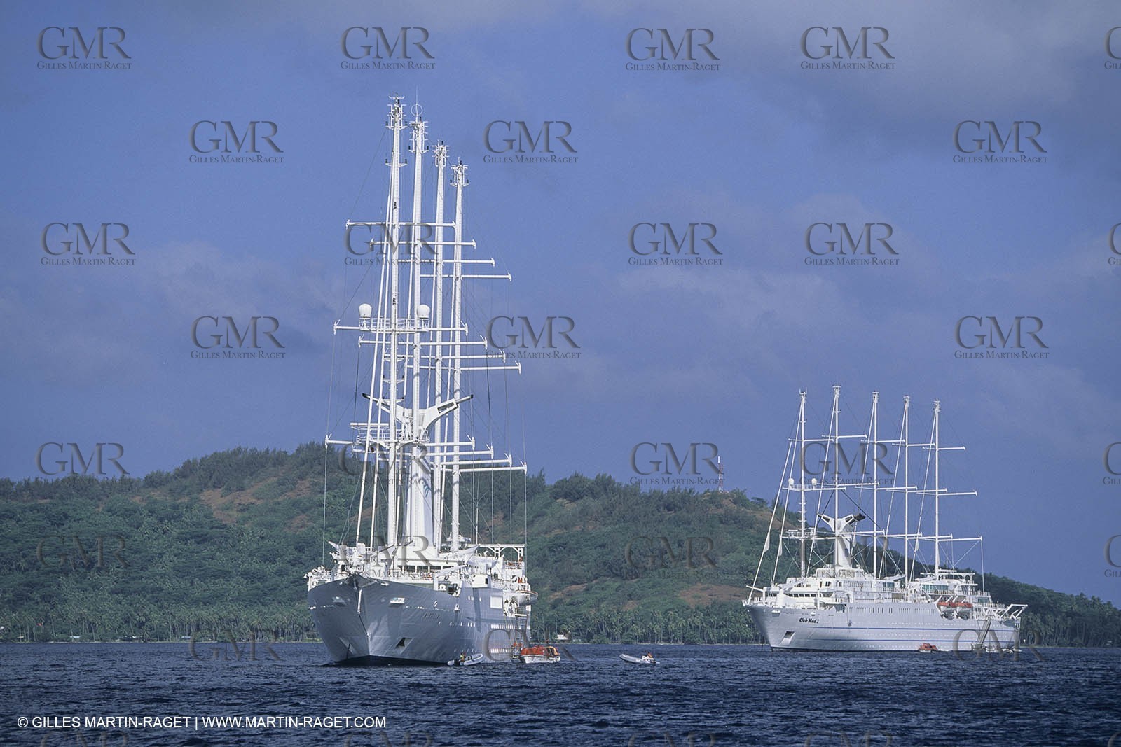 Paquebots, liners, cruise ships, Club Med