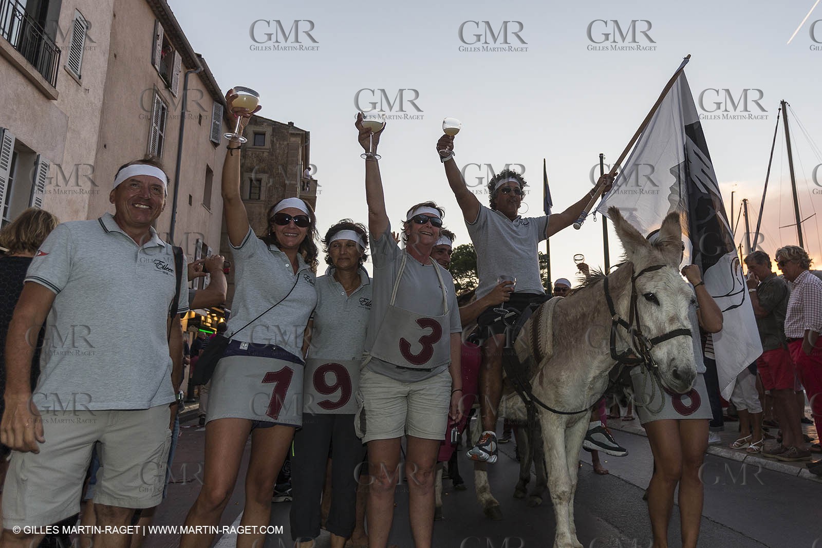 02 10 2014, Saint-Tropez (FRA,83), Voiles de Saint-Tropez 2014, Day 4, défilé des équipages   crew parade
