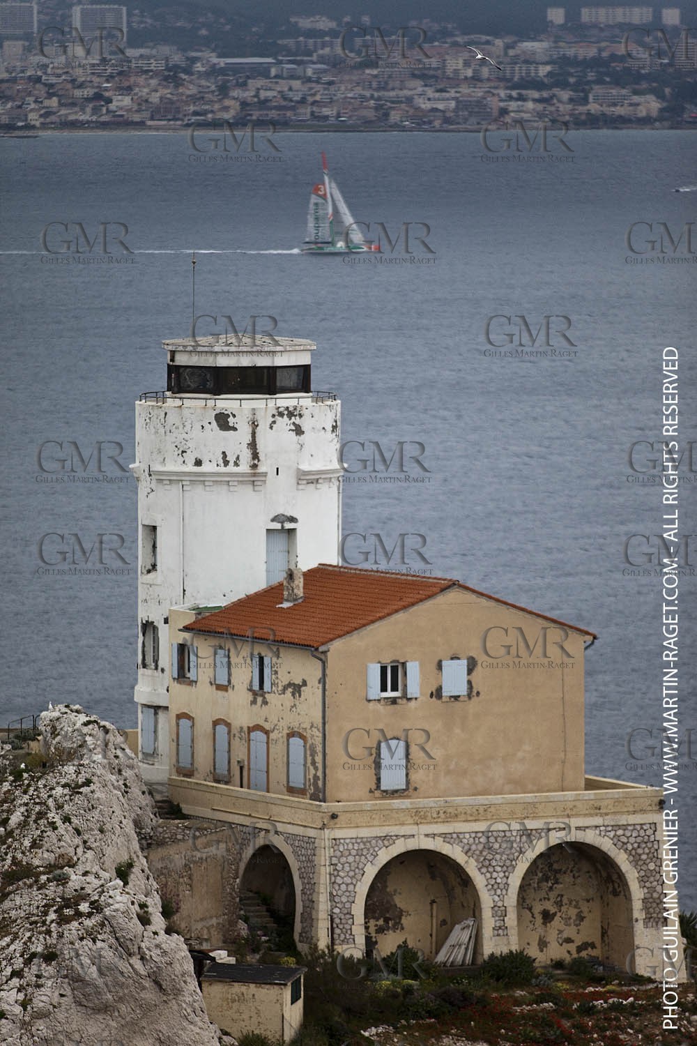 05 14 09 - Marseilles - Mediterranean Record - Groupama 3 - Franck Cammas - G Class - Start from Marseilles to Carthage (Tunisia)