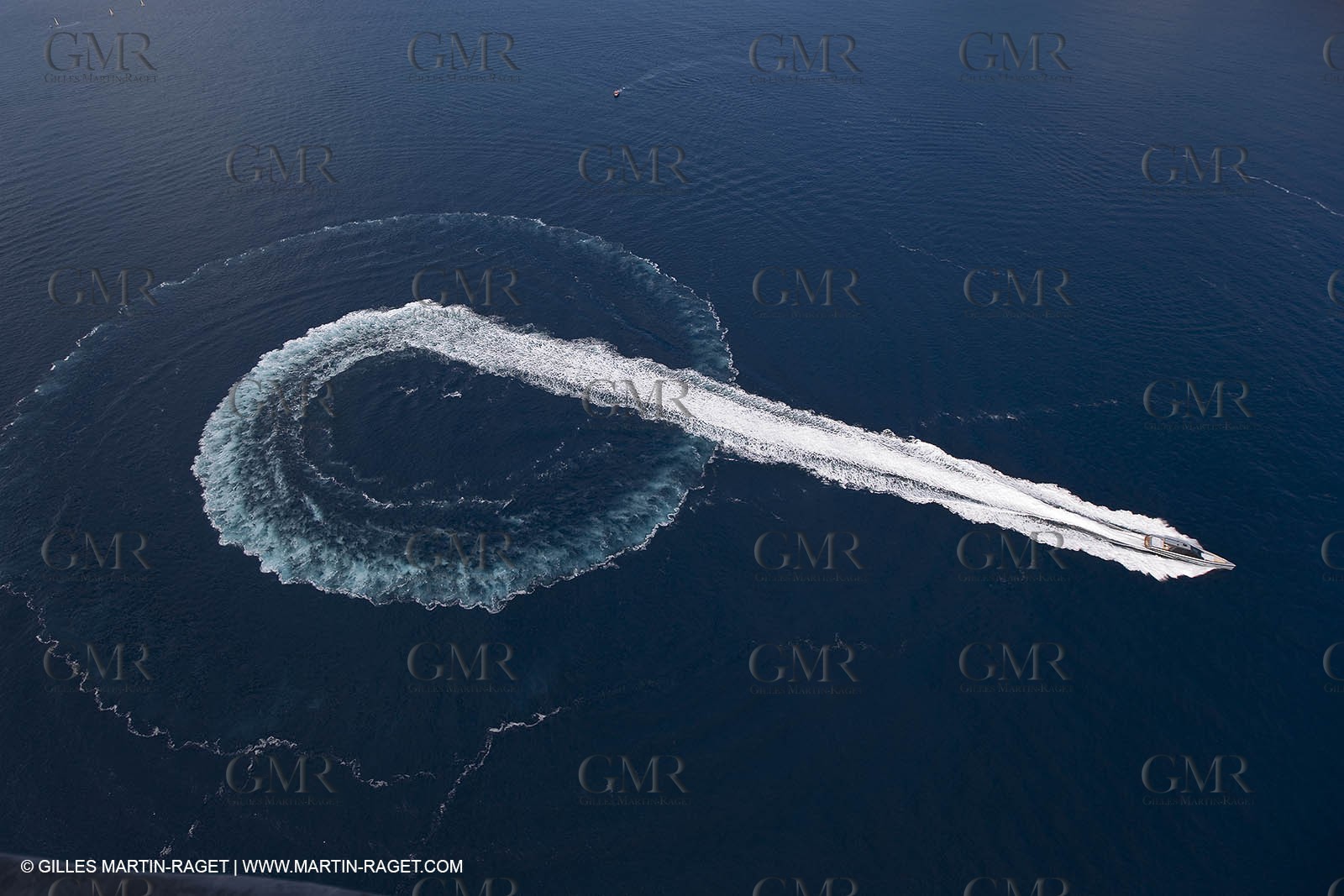 29 09 2007 - St Jean Cap Ferrat - Wally Yachts - Wally Power 70 - Lau Lau