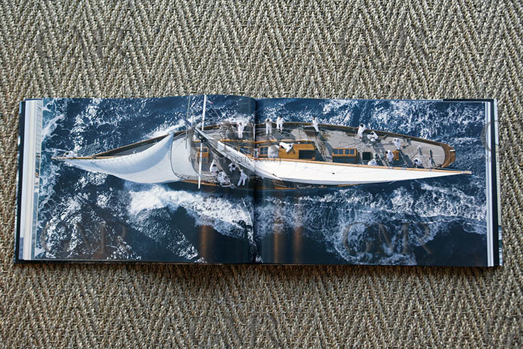 13 10 2007 - Marseille (FRA,13) - new book Mythiques Yachts Classiques - french edition - (Editions du Ch