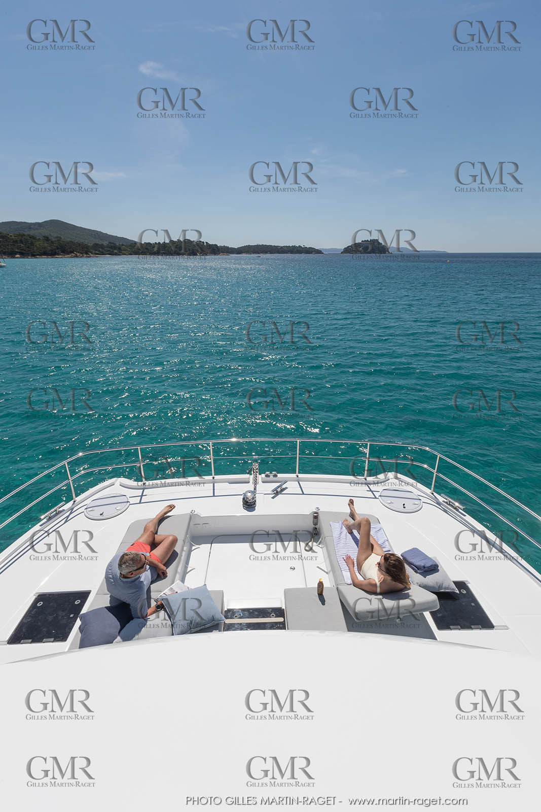 17 05 2017, Porquerolles (FRA,12), Fountaine-Pajot MY 44