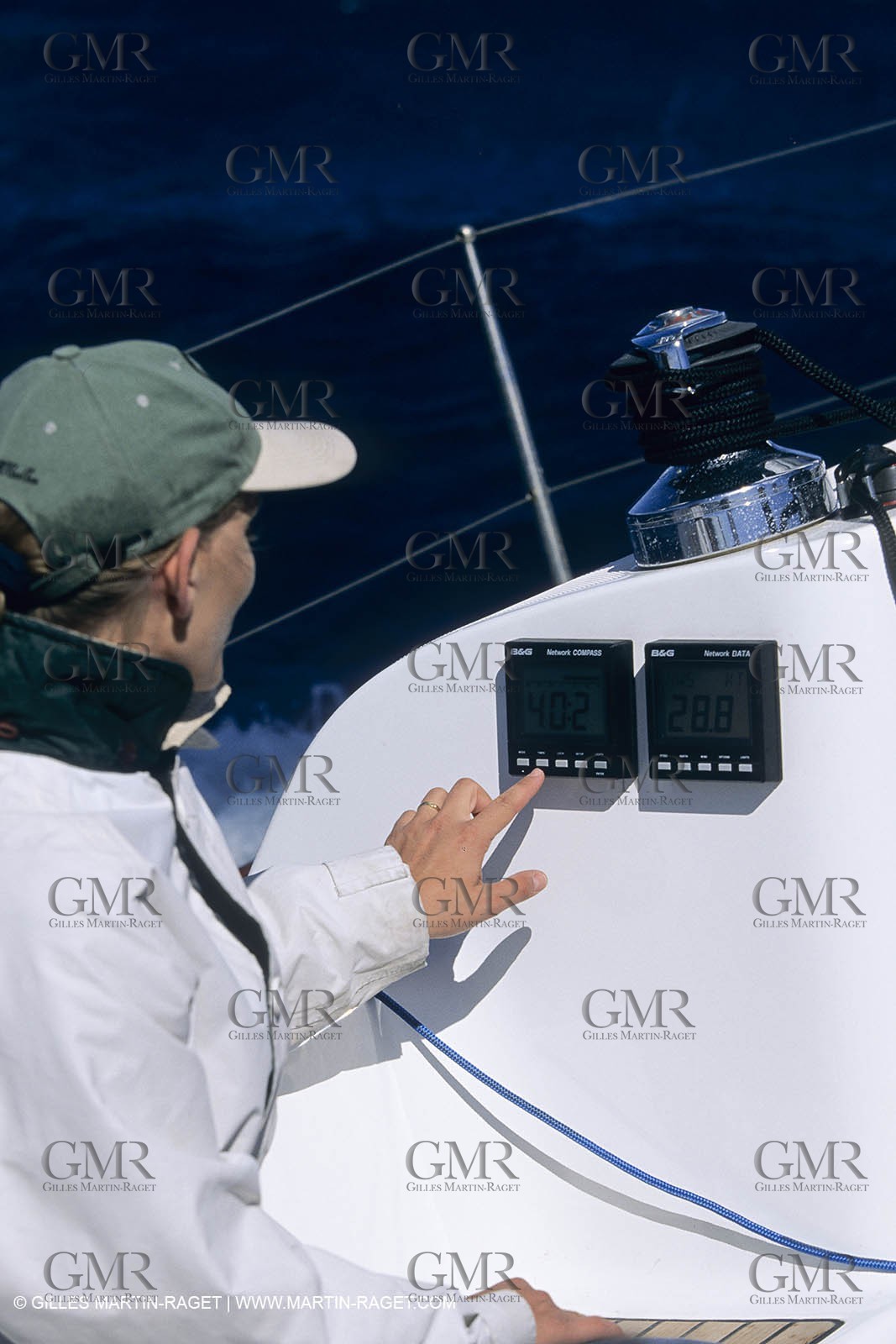 Sailing, cruising, women onboard