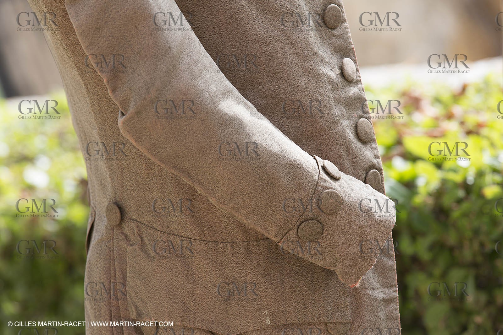 31 10 2013 - Ansouis (FRA,84) - Ansouis castle - Costumes of the exhibit Men costumes