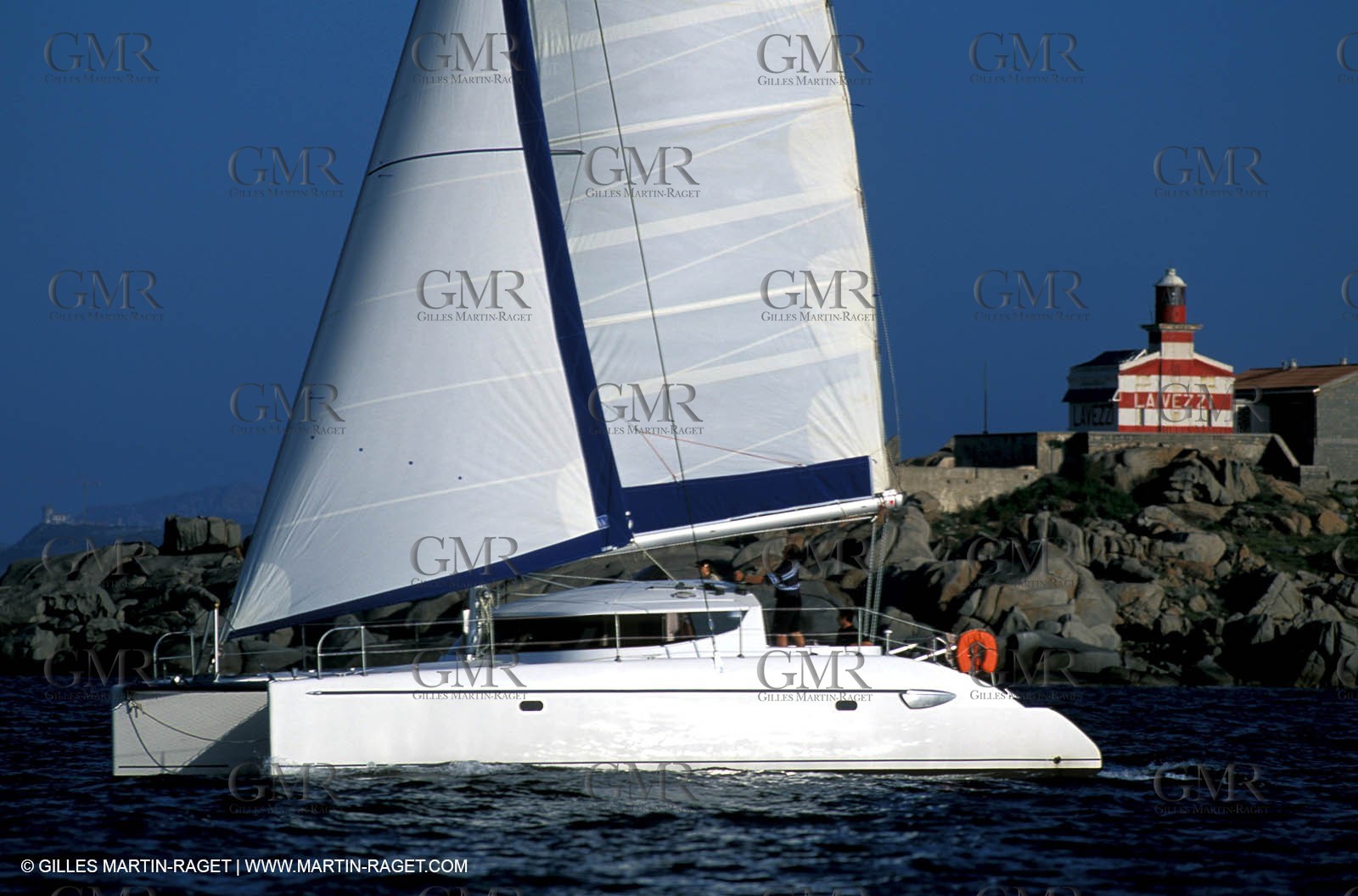 Cruising multihull sailing