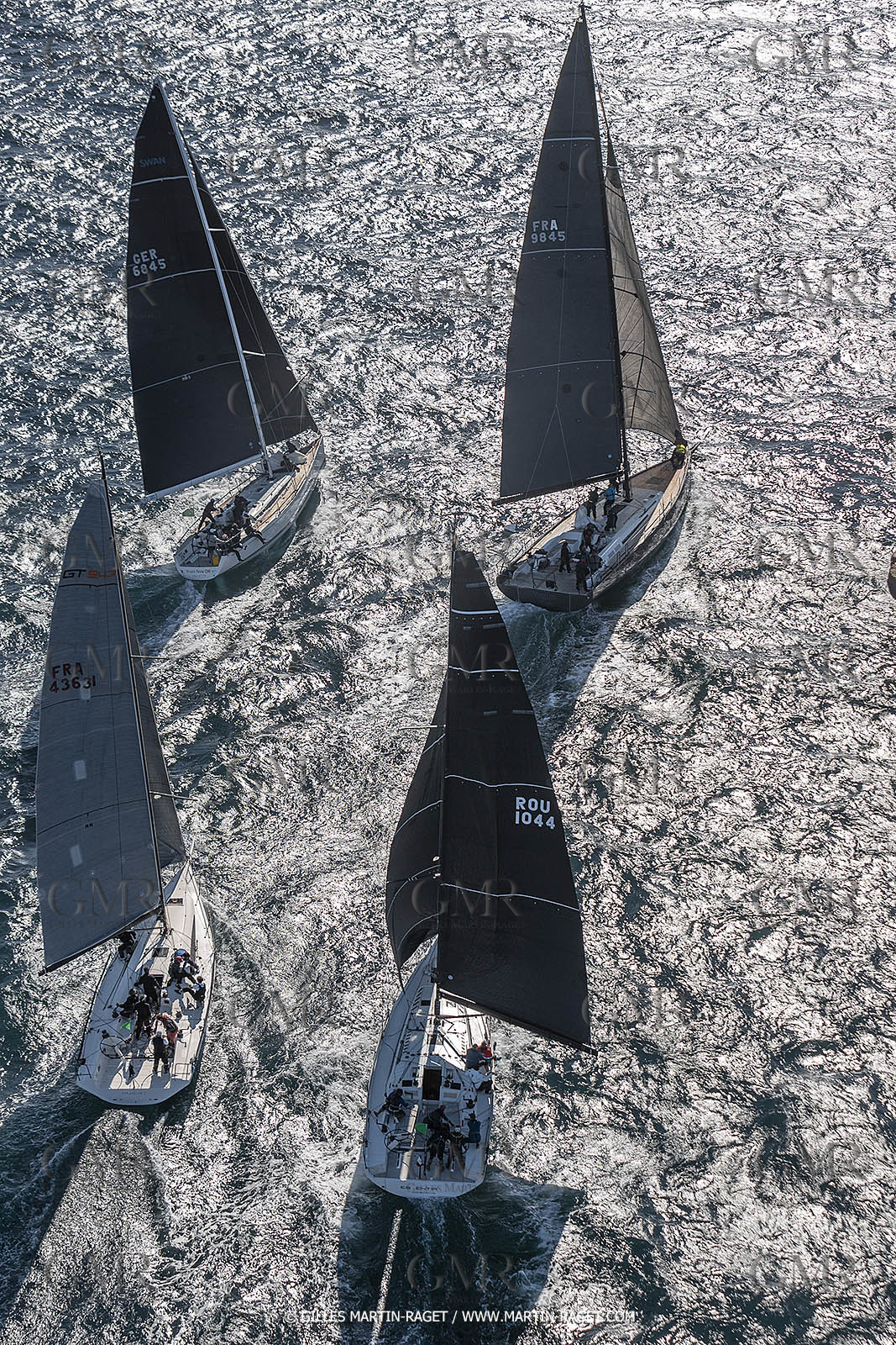 28 09 2022? Saint-Tropez,(FRA,83), Les Voiles de Saint-Tropez 2022 Régate N° 2 poup les modernes, navigation libre pour les grandes goélettes