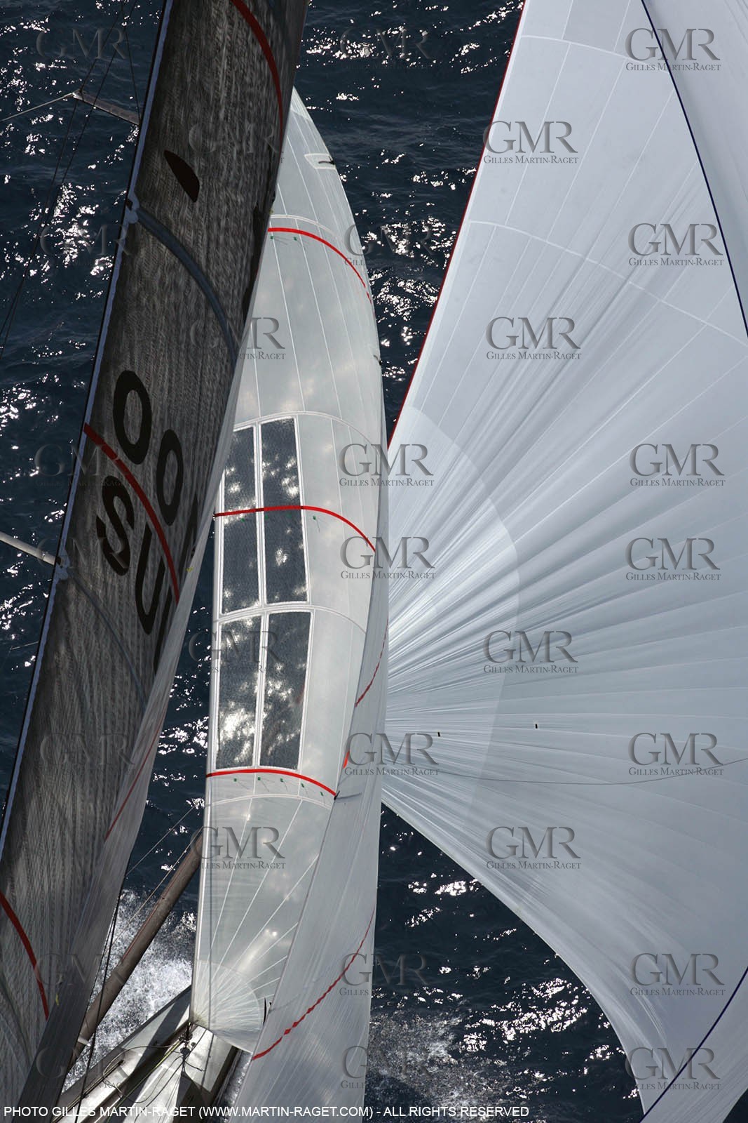 2' 06 2007-Valencia (Spain)- 32nd America's Cup - Final Match - Day 2