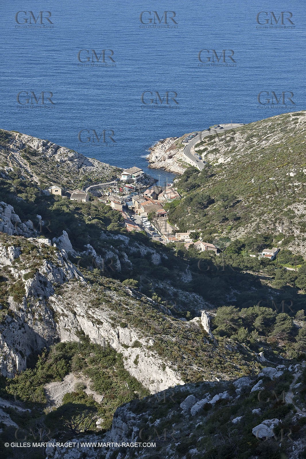 18 04 2009 - Marseille (FRA, 13) - Les Calanques - Callelongue depuis la grotte St Michel