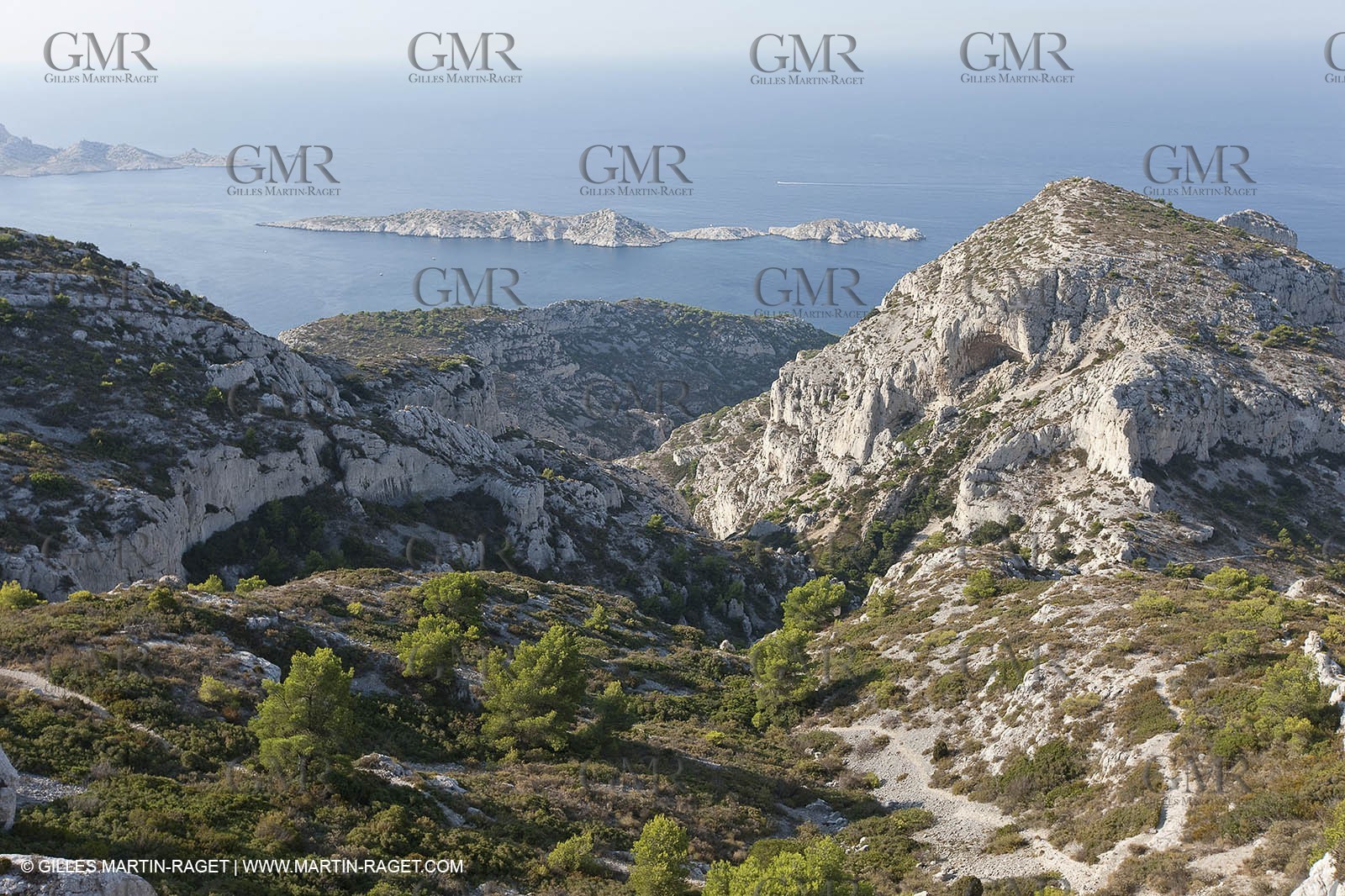 10 09 2009 - Marseille (FRA, 13) - Les Calanques - Massif de Marseilleveyre - Roc St Michel et Vallon de la Mounine