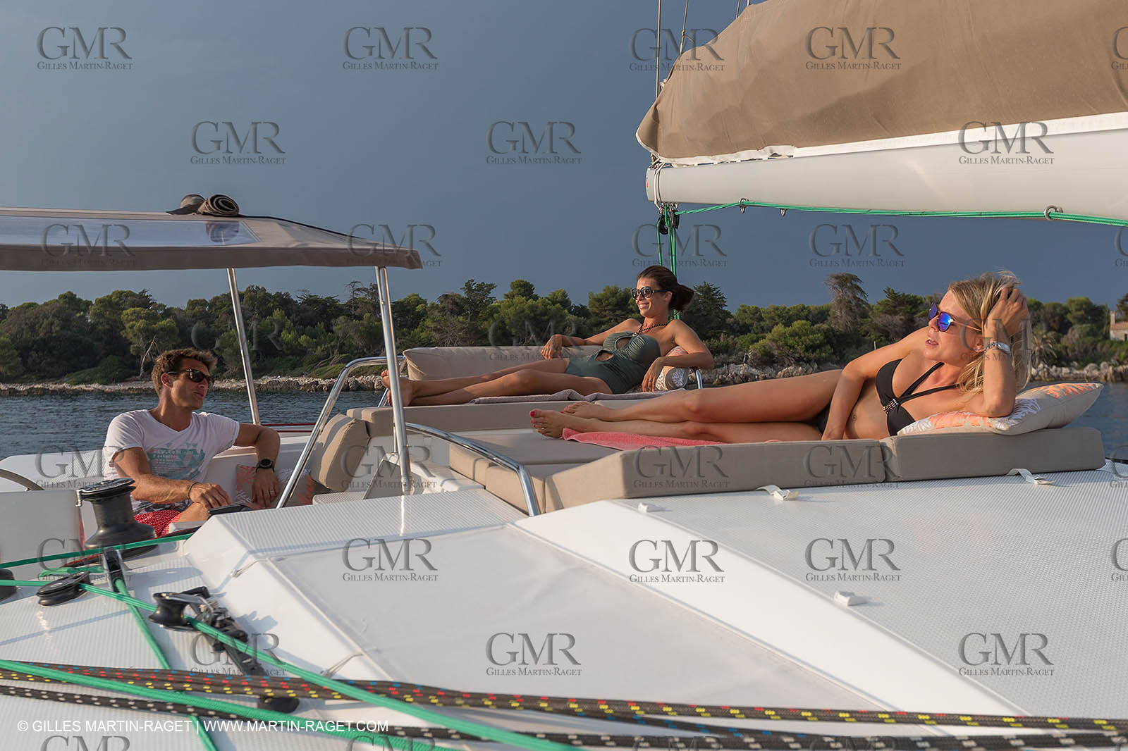 12 09 2016, Cannes (FRA,06), Chantier Fountaine-Pajot, Helia 44