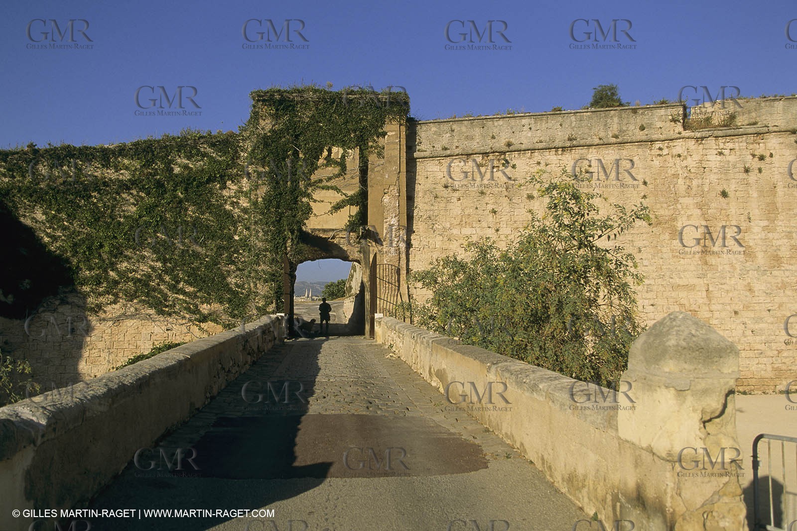 Marseille historical heritage (check keywords for more infos)