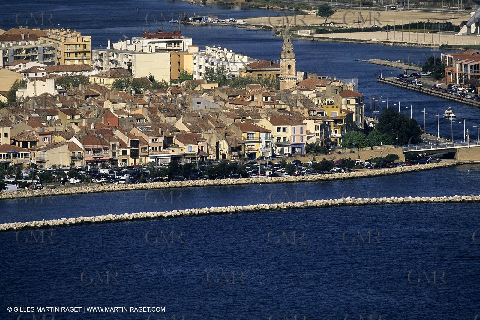 Berre Lake (FRA,13) - Martigues