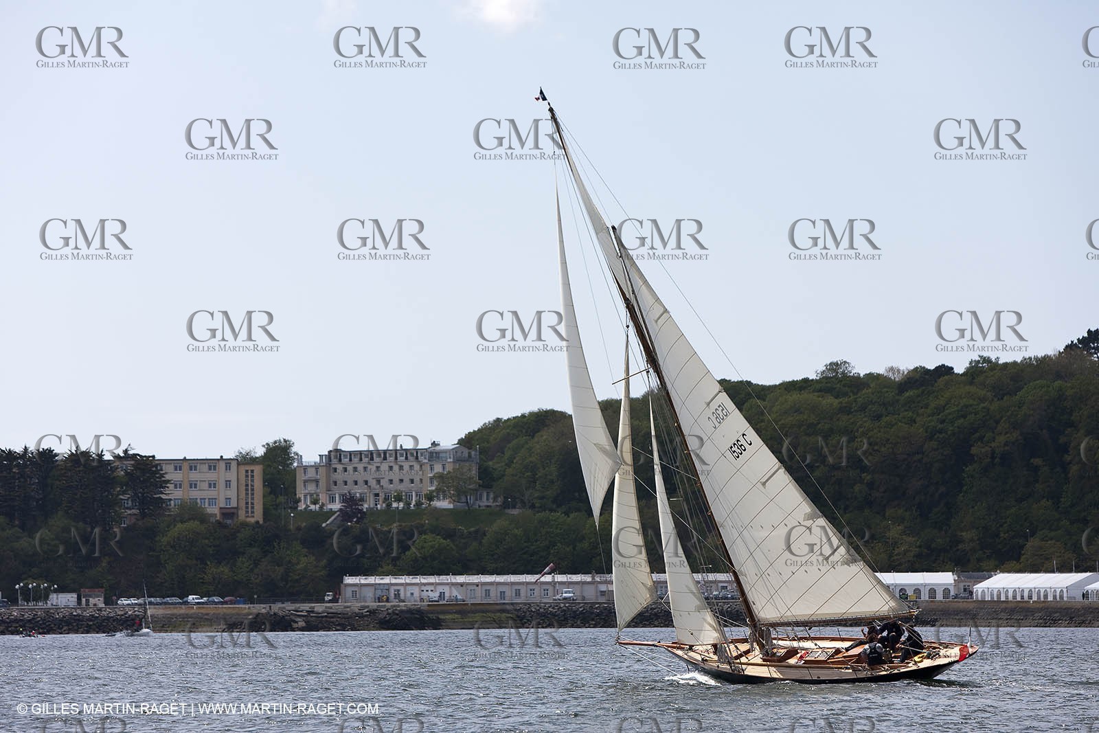 19 05 2010 -  Lanveoc Poulmic (FRA,29) - French Navy School Grand Prix - Pen Duick