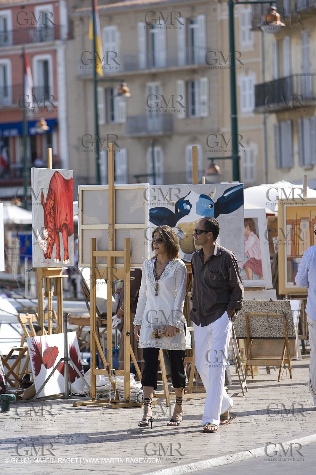 06 09 2007 - Saint Tropez (FRA, 83) - Superyachts - Motoryachts - Mangusta 92 Triple Fun à Saint Tropez - Shopping dans Saint Tropez