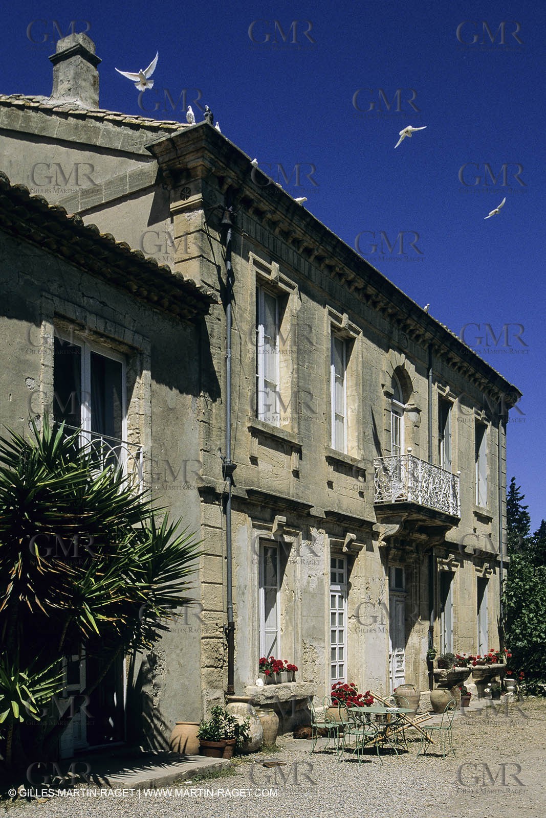 Camargue (FRA) - houses and cants from Camargue