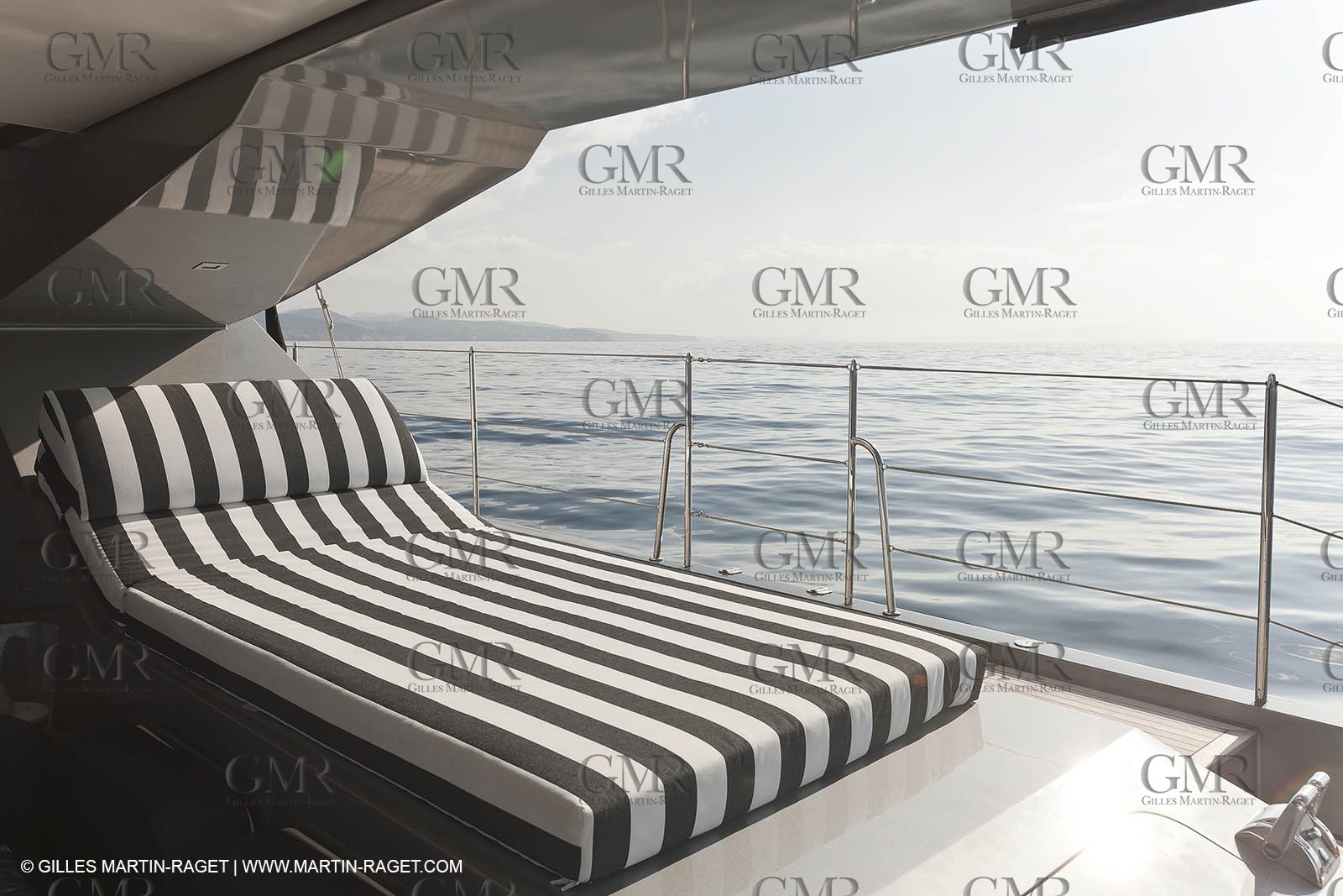 25 02 2011 - La Ciotat (FRA,13) - Super Yachts - Chantier H2X - Cartouche