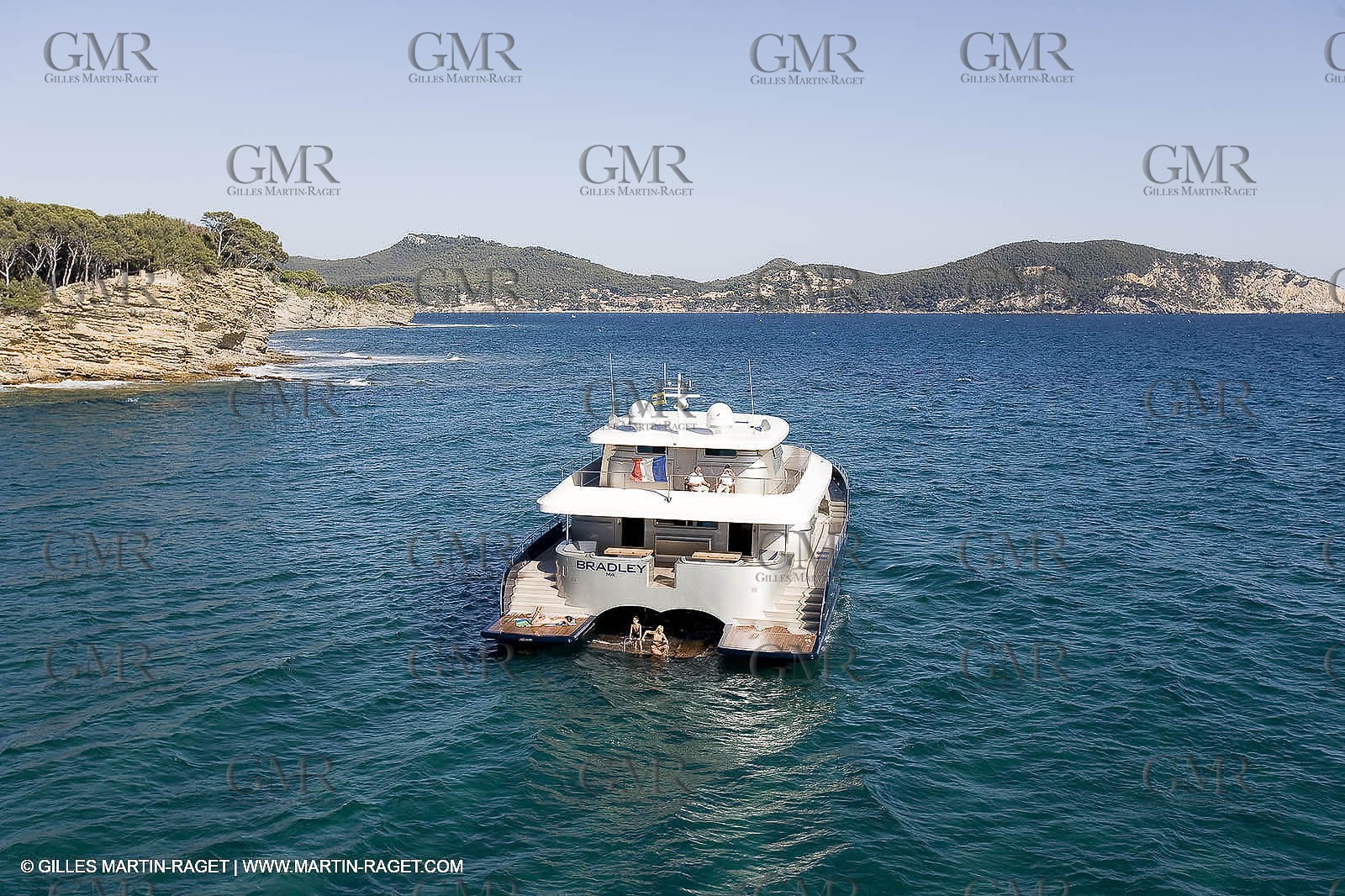13-07-07 - La Ciotat (FRANCE) - MotorYacht - Chantier H2X