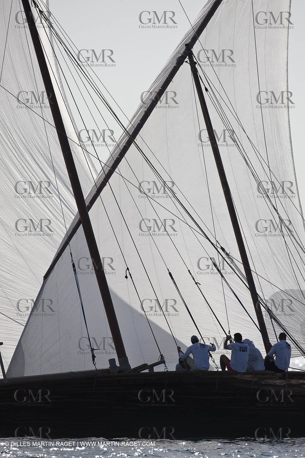 20 11 2010 - Dubai (UAE) - Dubai Louis Vuitton Trophy - Traditionnal dhow races for competing teams