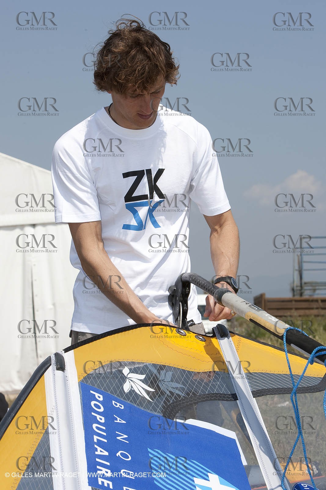 20 04 2010 - Hyères (FRA,83) - SOF 2010 - ZHIK Team - RSXmen - Julien Bontemps