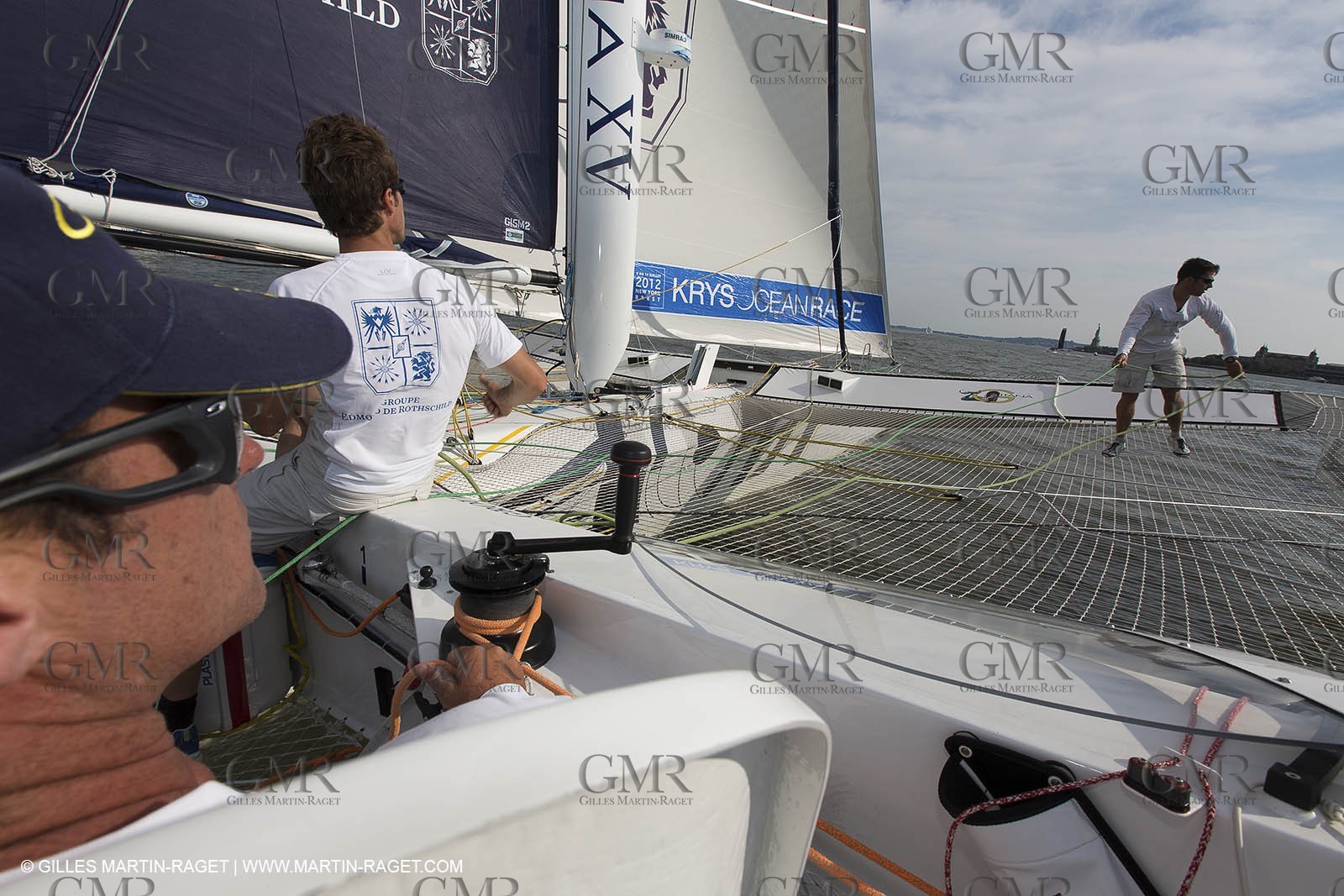 05 07 2012 - New York (USA) - Ocean Krys Race - Speed runs in fornt of NY city