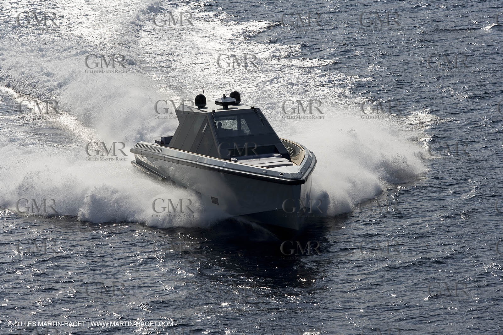 29 09 2007 - St Jean Cap Ferrat - Wally Yachts - Wally Power 70 - Lau Lau
