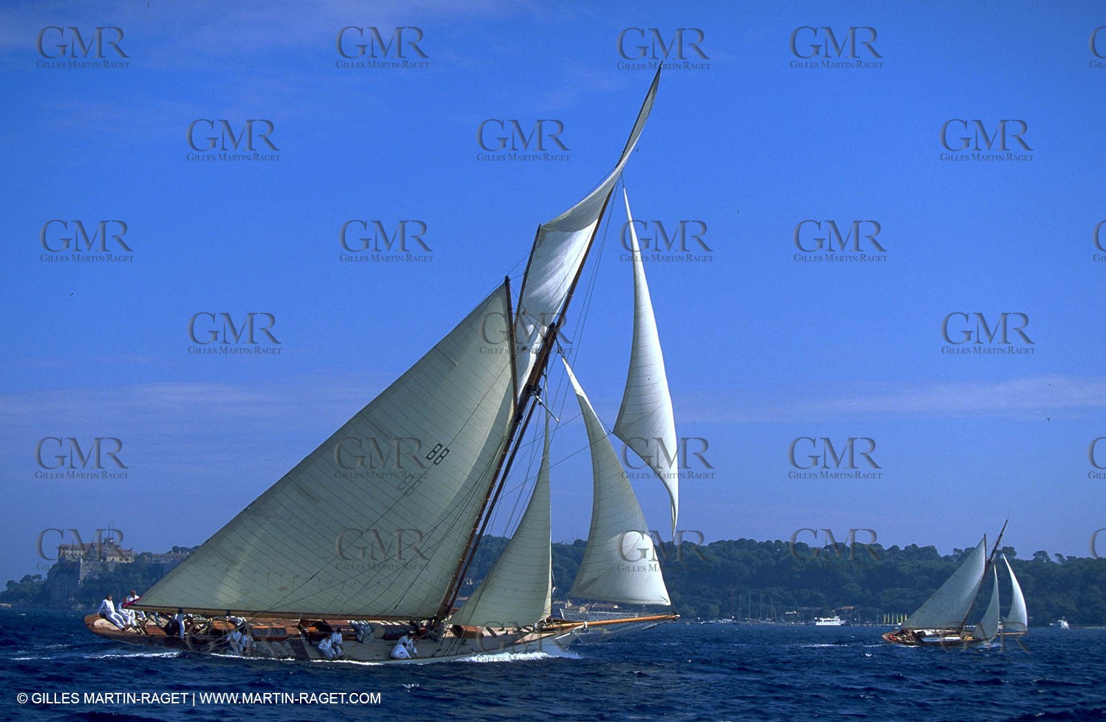 Cannes Regates Royales