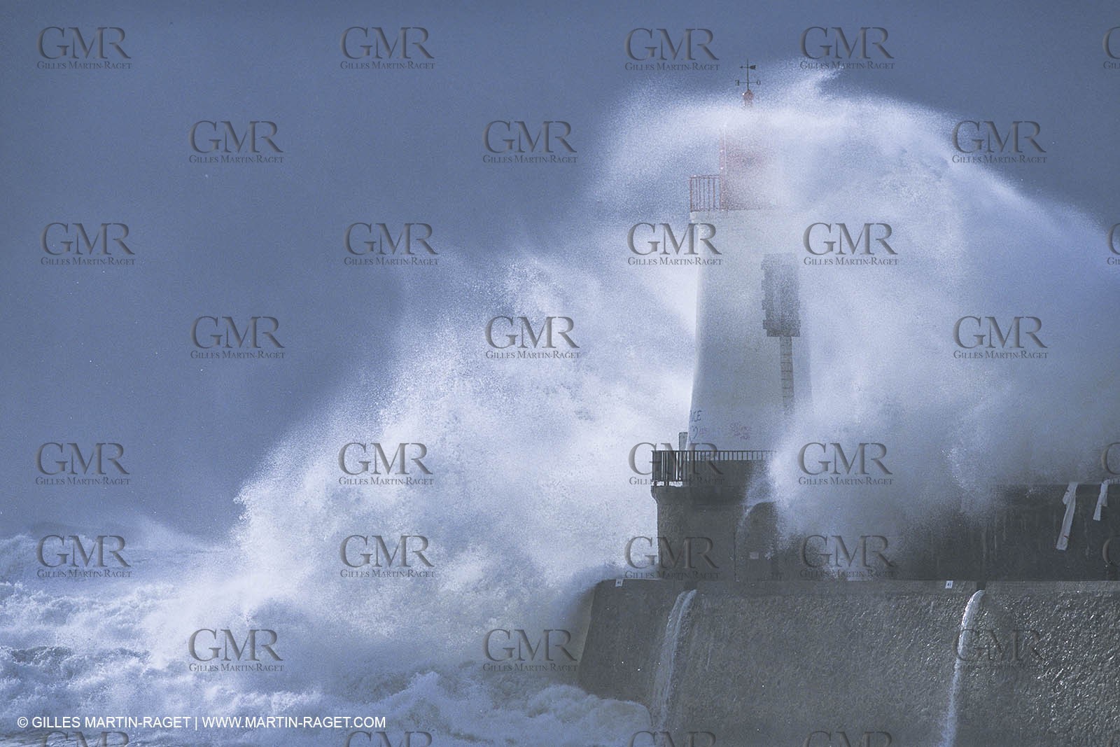 Phres, balises, semaphores, lighthouses, semaphoruses,